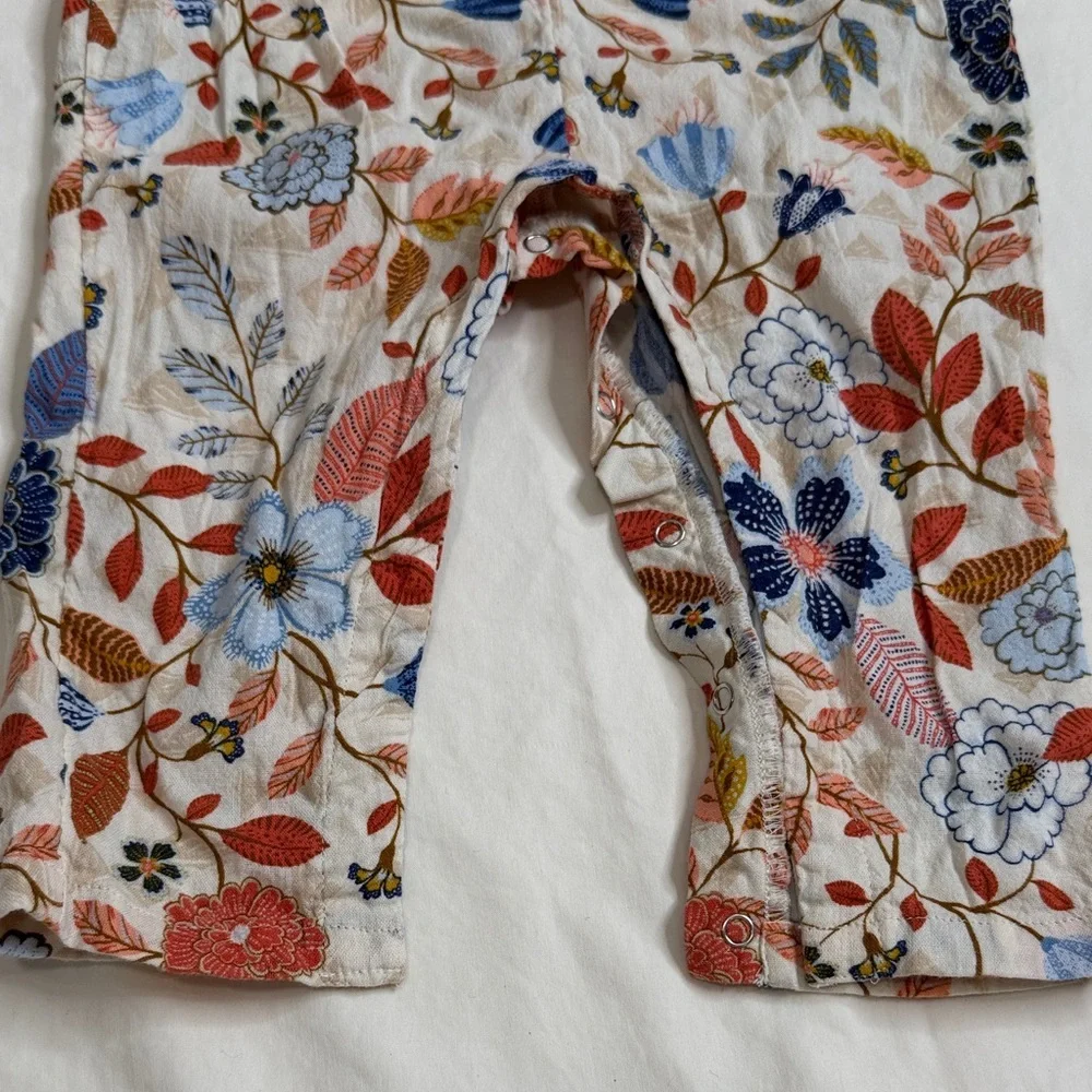 NEW WITH TAGS Mixed Pattern Baby Outfit Bundle - Floral, Sea Life & Daisy Prints
